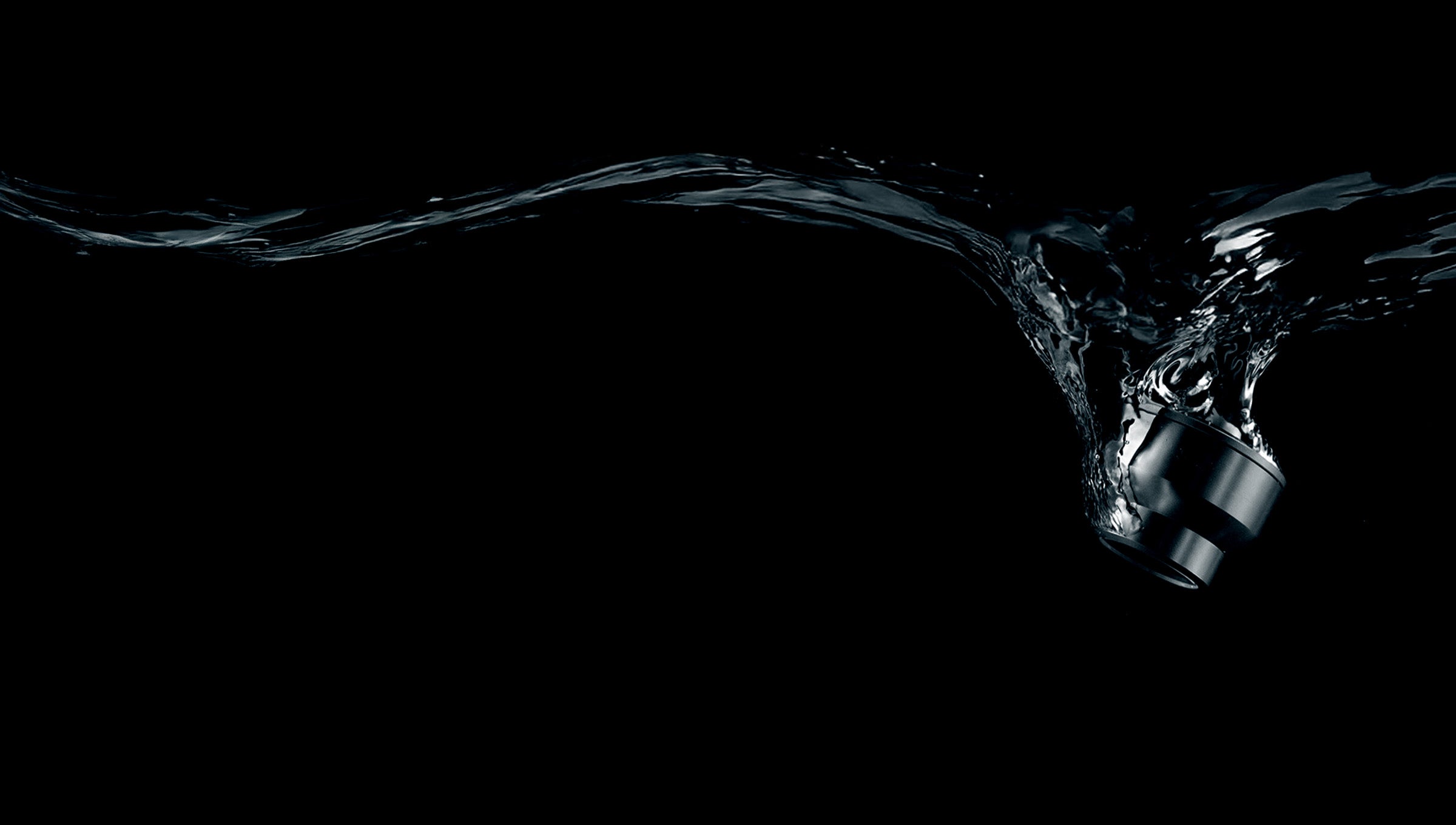 Subsea imaging technology designed for extreme underwater environments, delivering high-resolution video for exploration, aquaculture, and maritime asset monitoring.